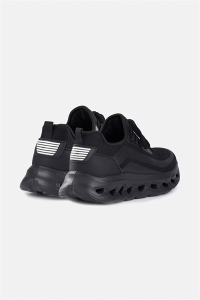 Siyah Sneakers Ayakkabı