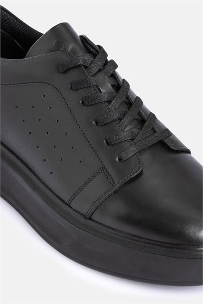 Siyah Sneakers Ayakkabı