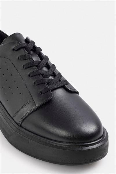 Siyah Sneakers Ayakkabı