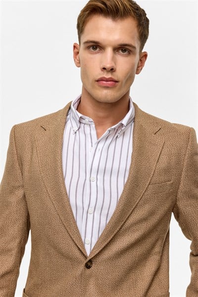 Sütlü Kahve Slim Sivri Yaka 6 Drop Ceket