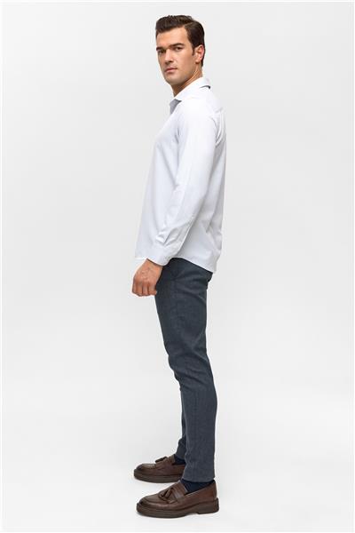 Taş Slim Armürlü Klasik Yaka Gömlek
