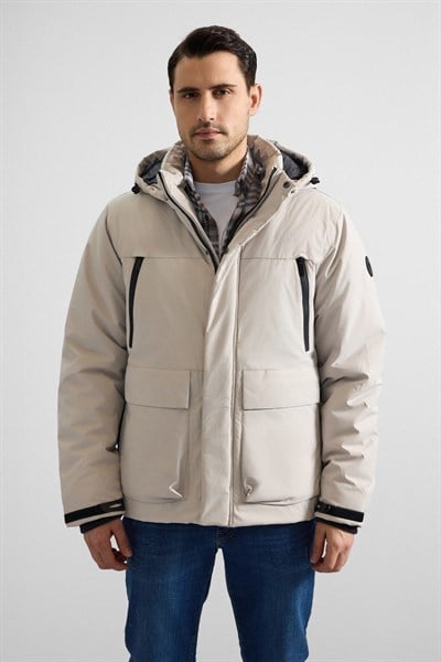 Taş Slim Dik Yaka Düz Kapaklı Cep Fermuar Elyaf Dolgulu Standart Mont