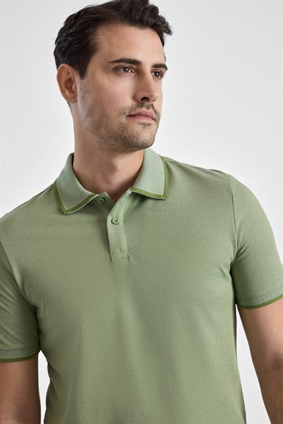 Yeşil Regular Düz Baskısız Pike Düğmeli Polo Yaka Nefes Alabilen Tişört