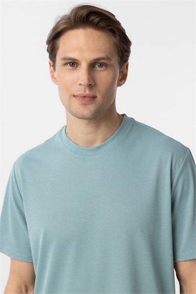 Yeşil Slim Fit Armürlü Bisiklet Yaka Tişört