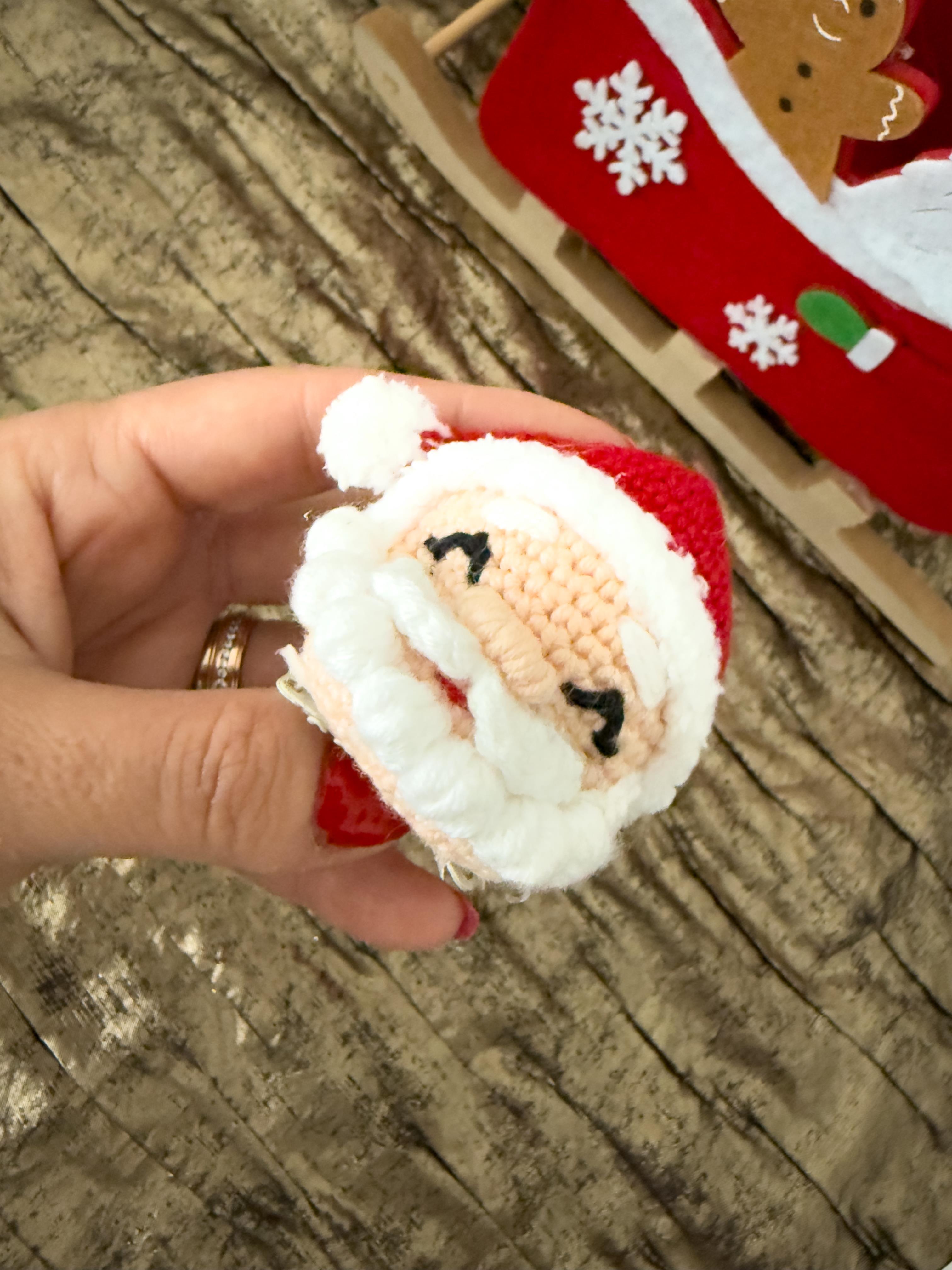Az Saçlı Bebek Tokası Amigurumi Noel Baba 
