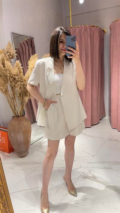 BEYAZ KRUVAZE BLAZER CEKET ŞORT TAKIM