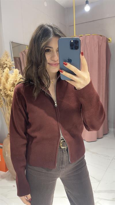 ÇİFT YÖNLÜ FERMUAR DETAYLI HIRKA-BORDO