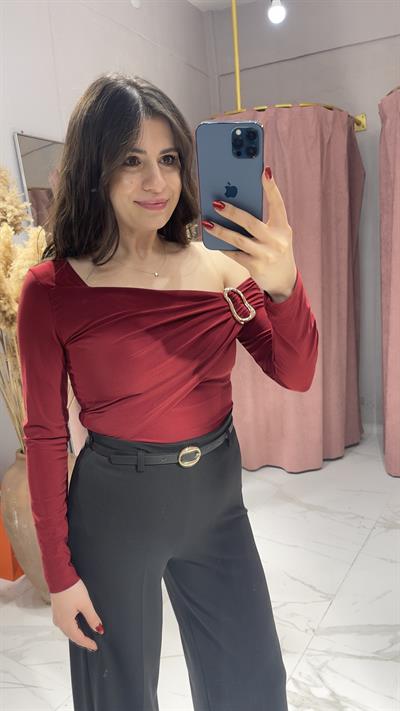 DÜŞÜK OMUZ TOKALI BLUZ-BORDO