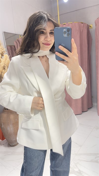 FULAR DETAYLI TASARIM BLAZER CEKET-BEYAZ