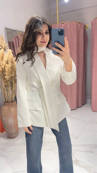 FULAR DETAYLI TASARIM BLAZER CEKET-BEYAZ