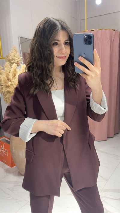KATLAMALI KOL DÜĞMESİZ BLAZER CEKET-MÜRDÜM