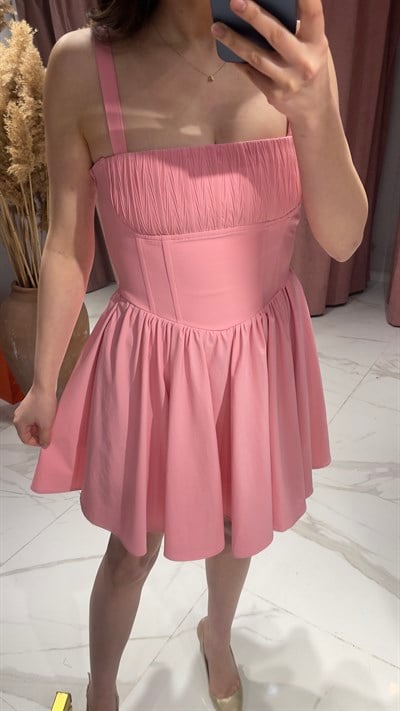 KORSE MODEL MİNİ ELBİSE-PEMBE