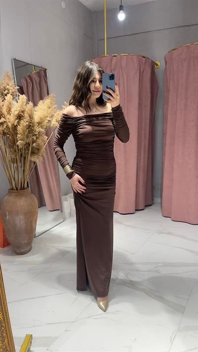 MADONNA MODEL DRAPELİ ELBİSE-KAHVE