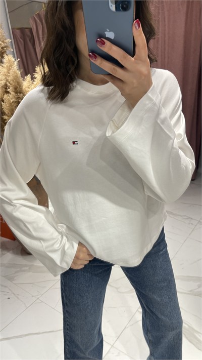 TMMY UZUN KOLLU SWEATSHİRT-BEYAZ