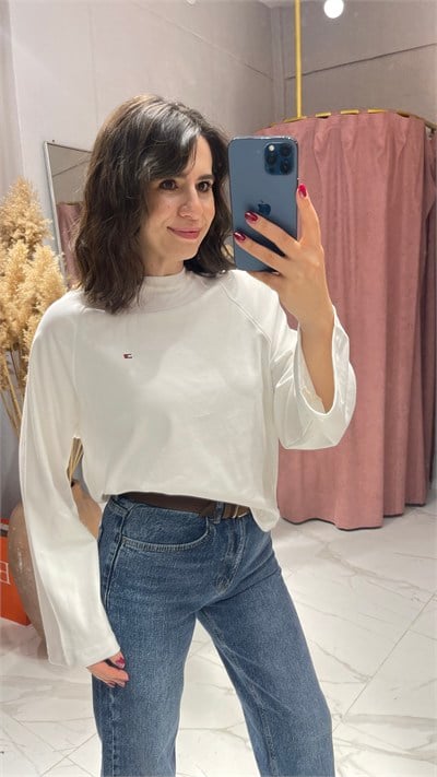 TMMY UZUN KOLLU SWEATSHİRT-BEYAZ