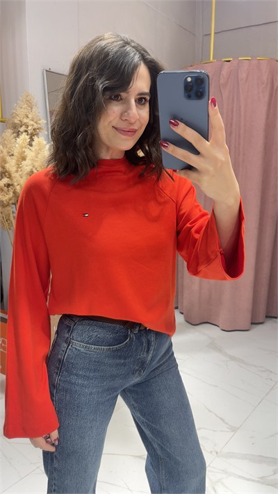 TMMY UZUN KOLLU SWEATSHİRT-KIRMIZI