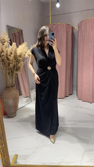 V YAKA GOLD MİDYE TOKA DETAYLI MİDİ ELBİSE-SİYAH