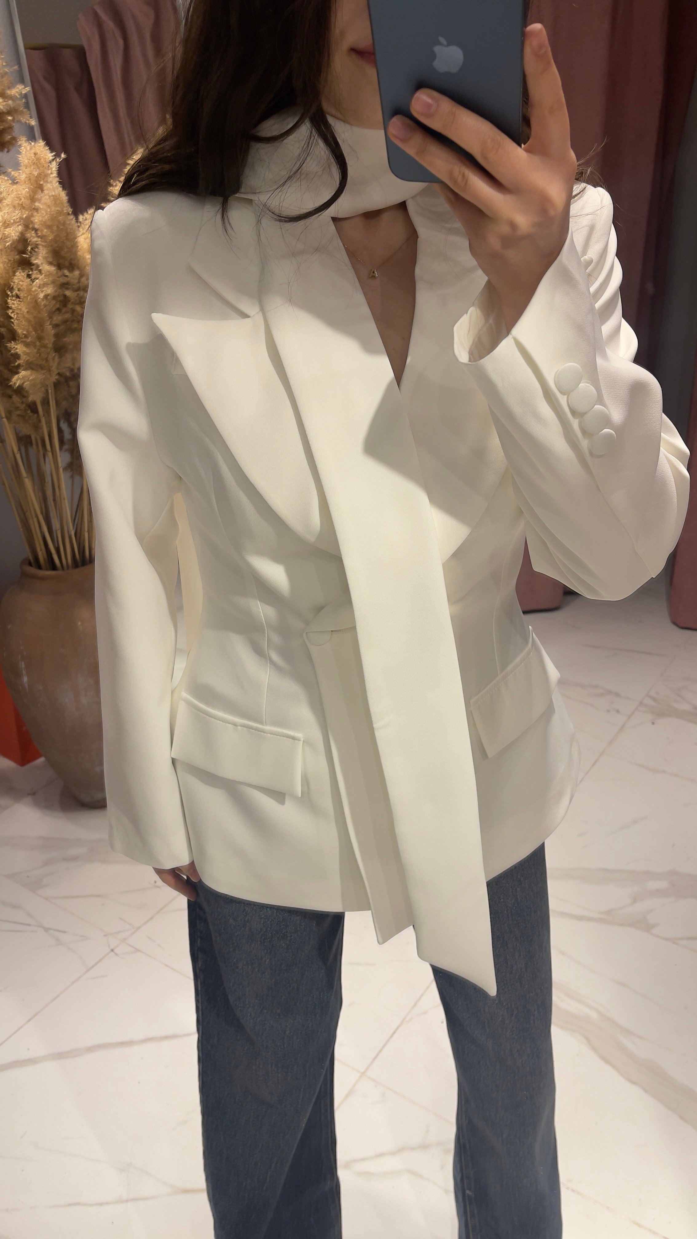 FULAR DETAYLI TASARIM BLAZER CEKET-BEYAZ · 5