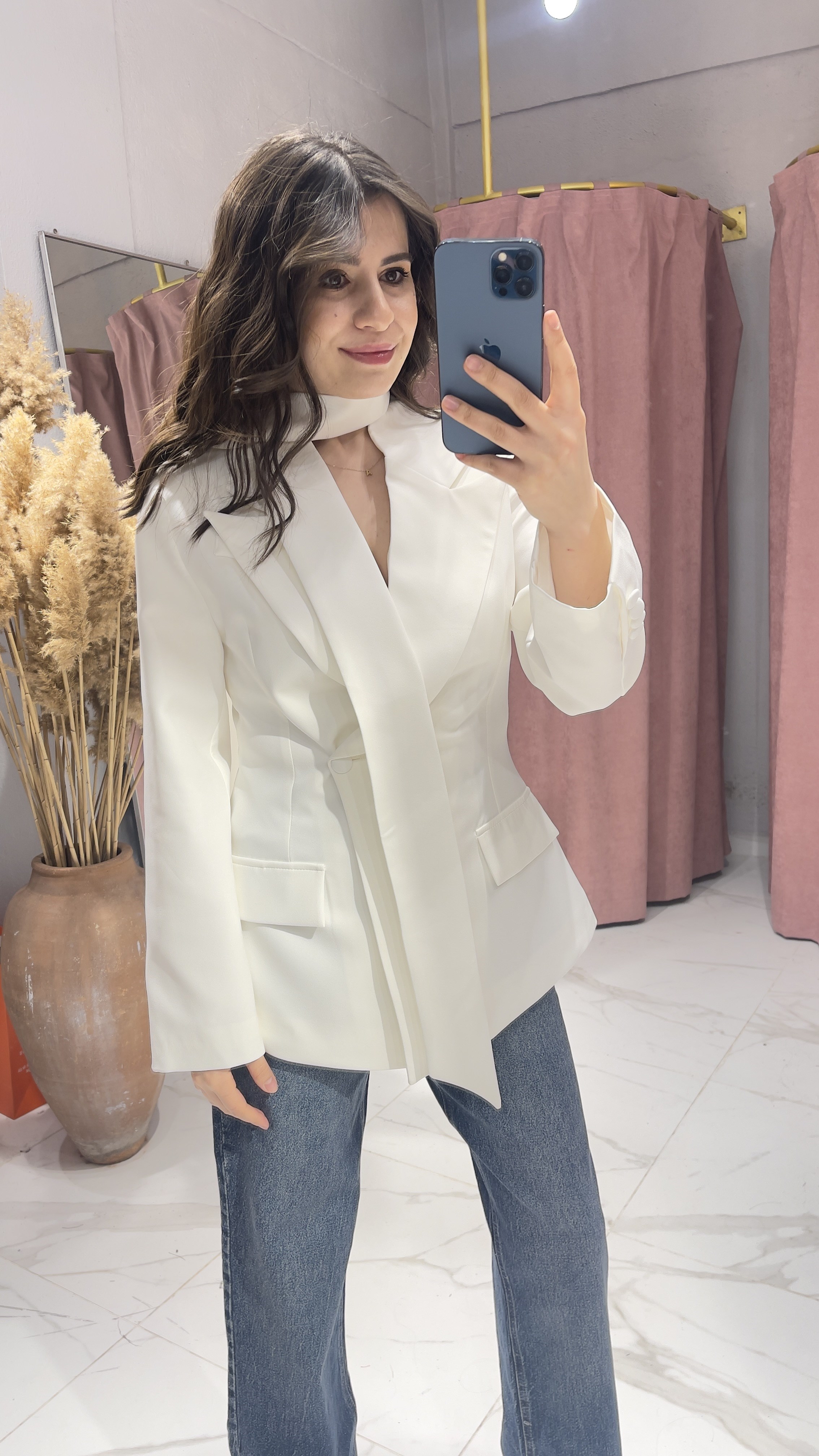 FULAR DETAYLI TASARIM BLAZER CEKET-BEYAZ