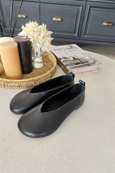 0010 356 Ops Topukla Kadın Hakiki Deri Düz Babet