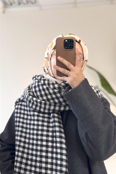 Kışlık Omuz Şalı - Siyah