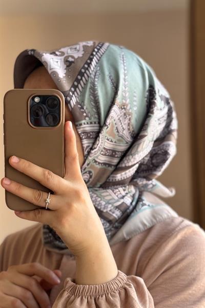 Desenli Eşarp - 0011