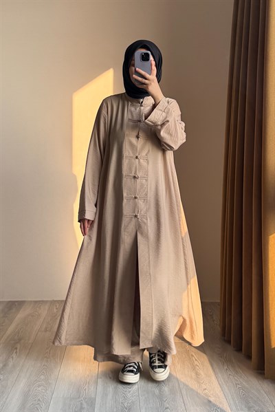 Düğme Detaylı Pantolonlu Takım - Bej