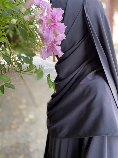 M. İpeği Şal - Antrasit