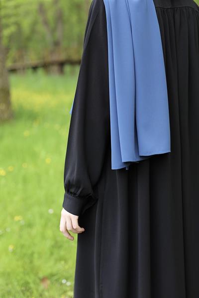 Mehlika Ferace - Siyah