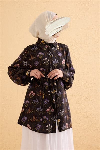 Omuzu Büzgülü Pamuklu Gömlek - Siyah Vintage Desen