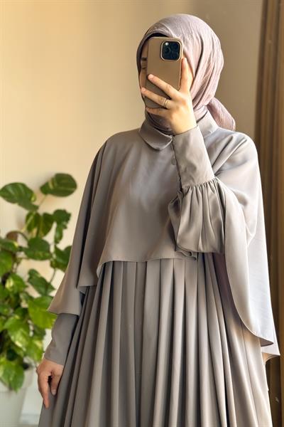 Pelerinli Elbise - Duman