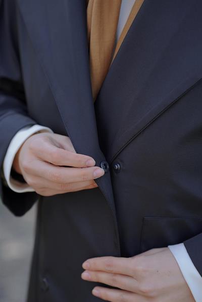 Trenç Yağmurluk - Siyah