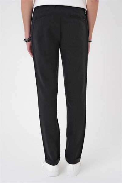 Comfort Beli Lastikli Rayon Karışımlı Siyah Jogger Pantolon  P 1194