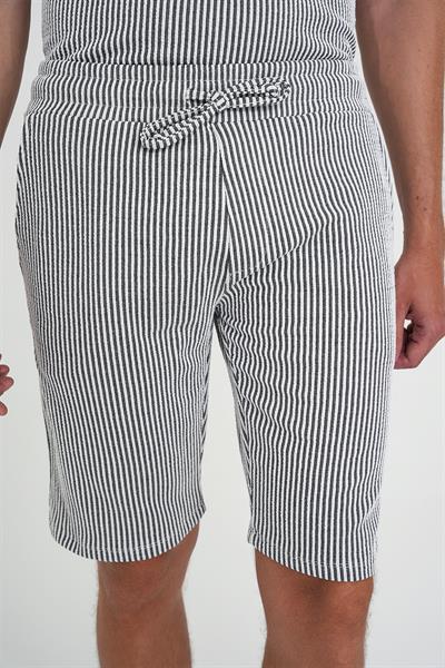 Comfort Fit Bağcıklı Bel Çizgili Pamuk Casual Siyah Şort Bermuda 038 