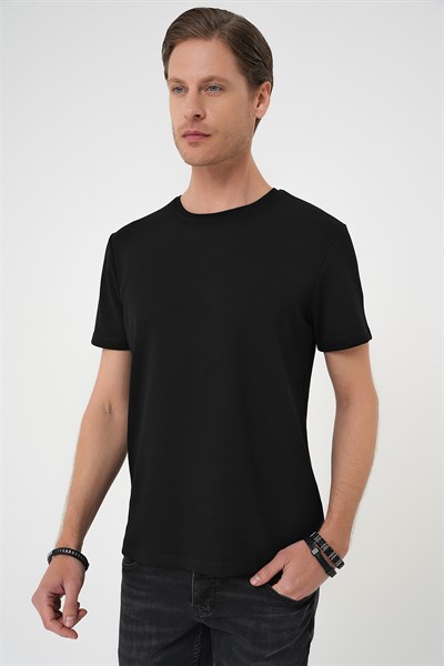 Comfort Fit Bisiklet Yaka %97 Esnek Pamuklu Siyah Tişört TS 885