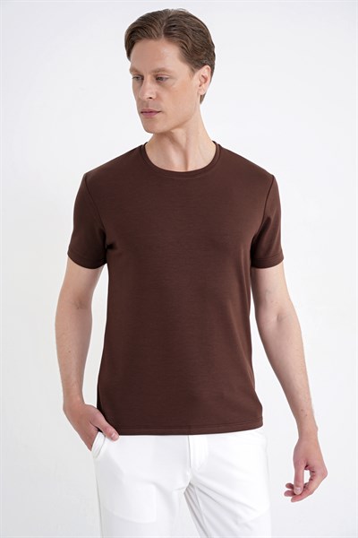 Comfort Fit Bisiklet Yaka %97 Esnek Pamuklu Kakao Tişört TS 885