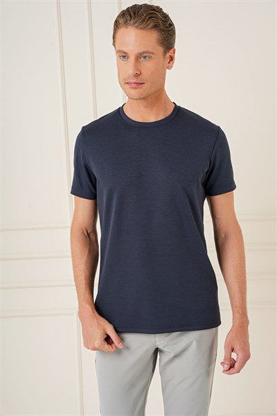 Comfort Fit Bisiklet Yaka %97 Esnek Pamuklu Lacivert Tişört TS 885