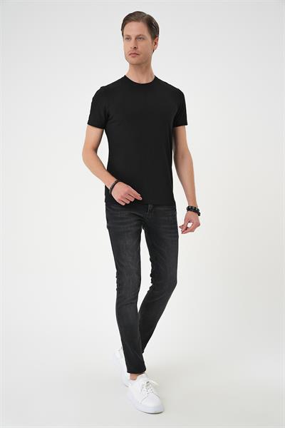 Comfort Fit Bisiklet Yaka Kabartma Desenli Casual Siyah Tişört Ts 899