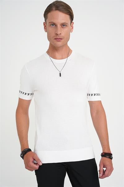 Comfort Fit Bisiklet Yaka Kısa Kollu Ekru Triko Tr 882