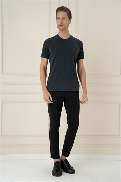 Comfort Fit Bisiklet Yaka Modal Kumaş Kısa Kollu Siyah Tişört TS 895
