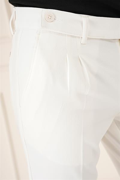Comfort Fit Çift Pileli Dokulu Esnek Pamuk Ekru Pantolon P 1158