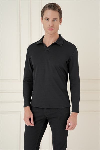 Comfort Fit Esnek Pamuklu Gofre Kumaş Siyah Apaş Yaka Tişört Ts 890