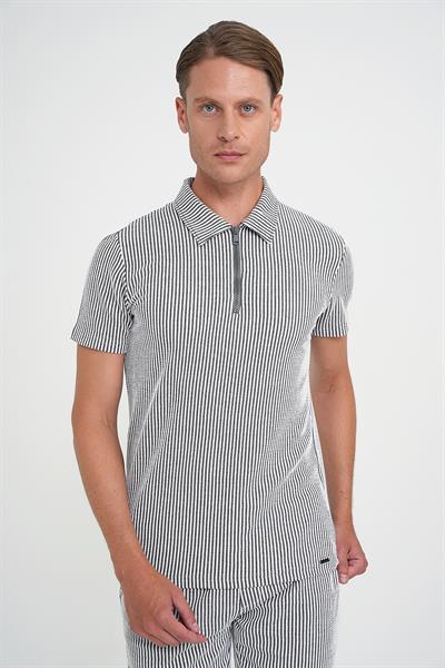 Comfort Fit Fermuarlı Polo Yaka Dikine Çizgili Kısa Kol Siyah Tişört Ts 906