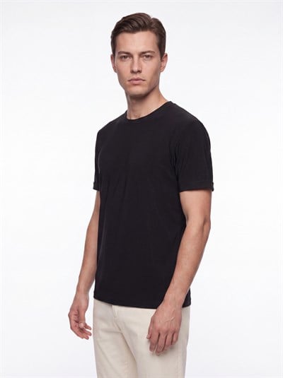 Comfort Fit Pamuklu Bisiklet Yaka Siyah Tişört TS 929