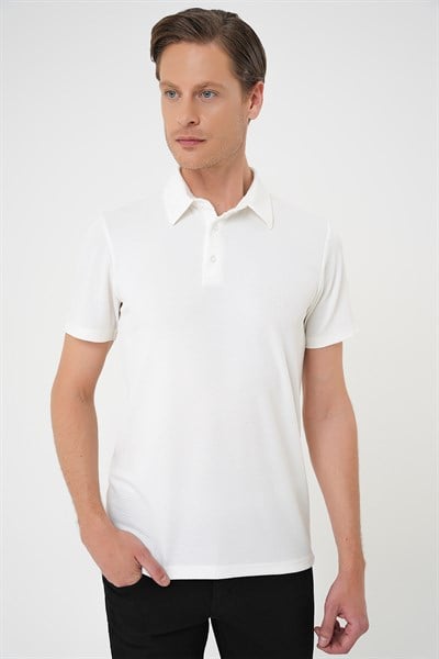 Comfort Fit Polo Yaka Viskon Karışımlı Armürlü Beyaz Tişört TS 901
