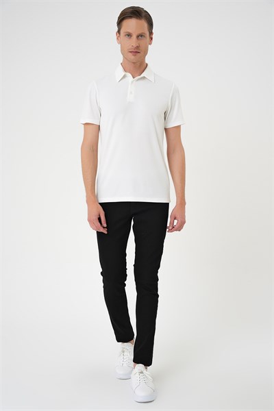 Comfort Fit Polo Yaka Viskon Karışımlı Armürlü Beyaz Tişört TS 901