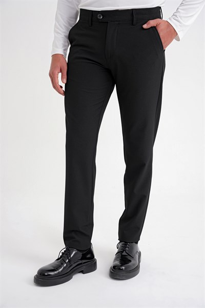 Comfort Fit Rahat Kalıp Yan Cepli Esnek Pamuklu Düz Siyah Pantolon P 1201