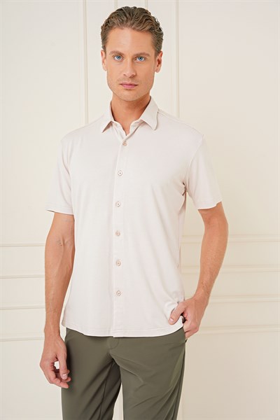 Comfort Fit Spor Yaka Kısa Kollu Esnek Pamuk Kısa Kollulu Bej Gömlek G 1573