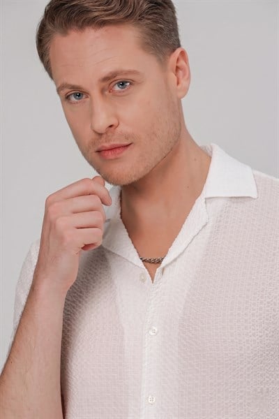 G 1536 Slim Fit Beyaz Klasik Gömlek