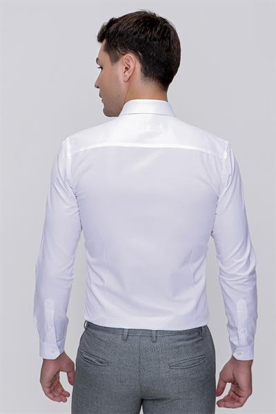 GK 626 Beyaz Klasik Gömlek